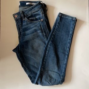 Guess Mid Rise Skinny Blue Jeans